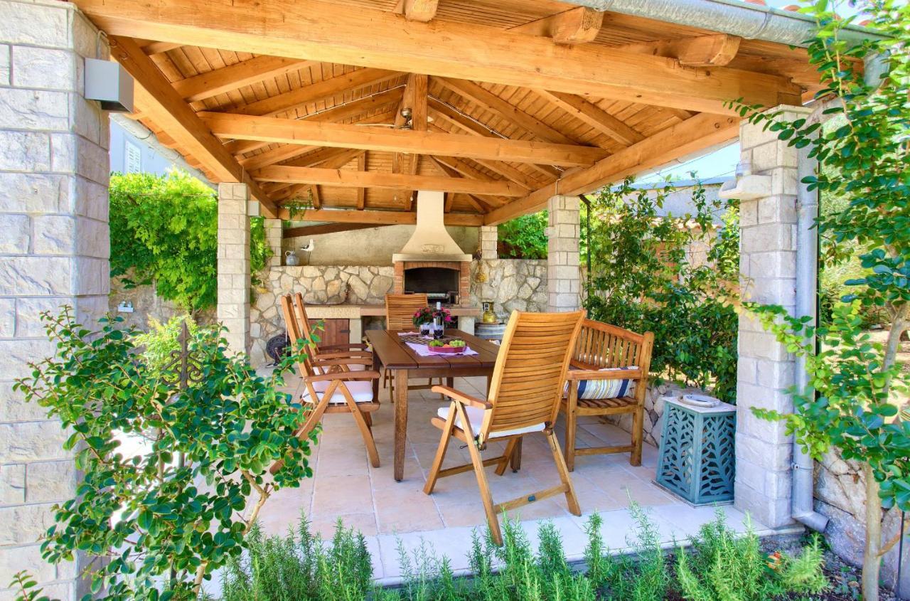 Holiday Home Lavanda Корнич Екстер'єр фото