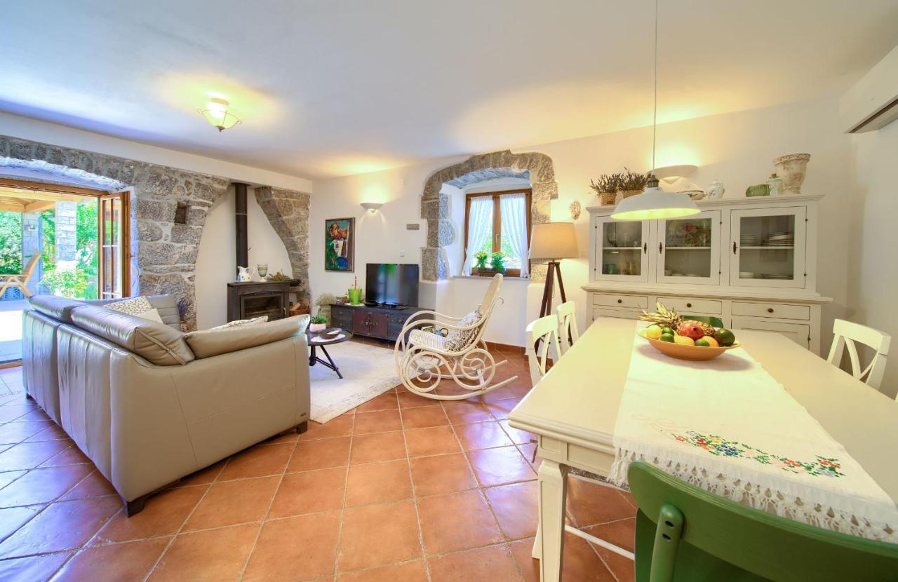 Holiday Home Lavanda Корнич Екстер'єр фото