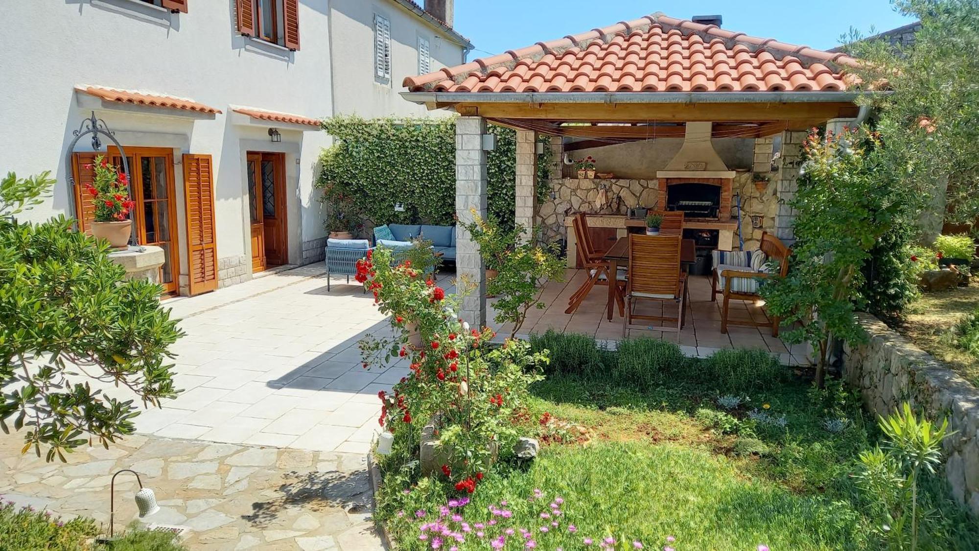 Holiday Home Lavanda Корнич Екстер'єр фото
