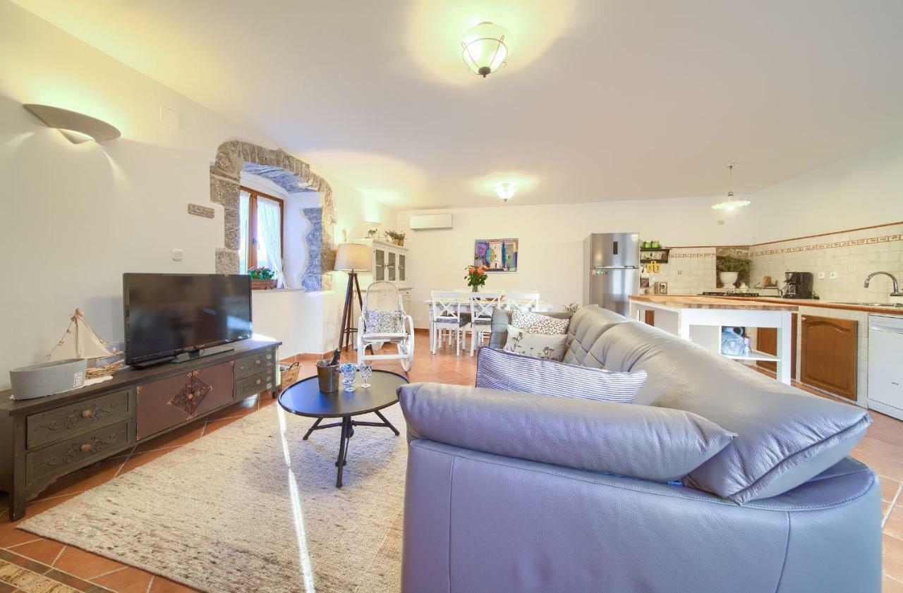 Holiday Home Lavanda Корнич Екстер'єр фото